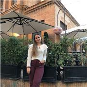 Estudiante de bachillerato sanitario, dispuesta a ayudar a aquellos niños que lo necesiten. Preferiblemente niños de primaria